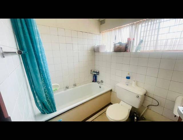 3 BEDROOM PROPERTY TO RENT IN VANDERBIJLPARK CE 3
